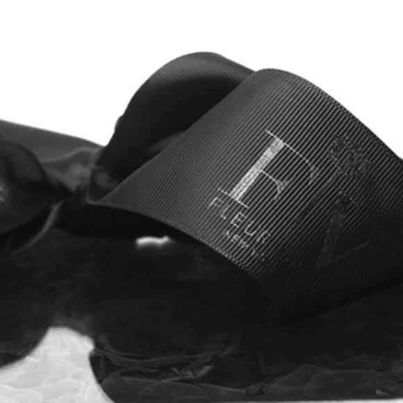 Black Rose Box - Picture 8 of 8